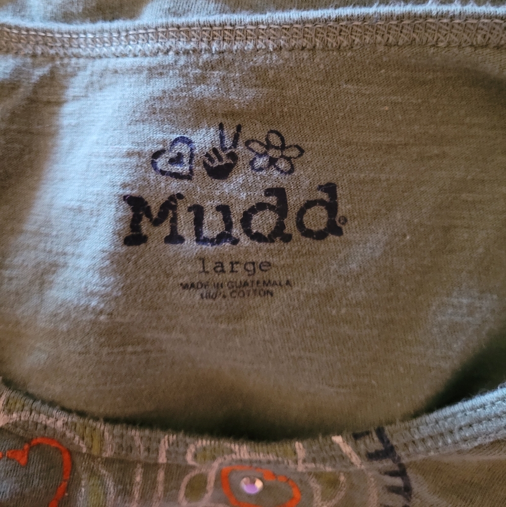 Tee - Picture 4 of 4